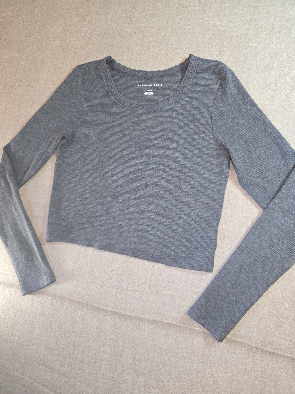 American Eagle Outfitters Gray Long-Sleeve Crop Top Women's Small